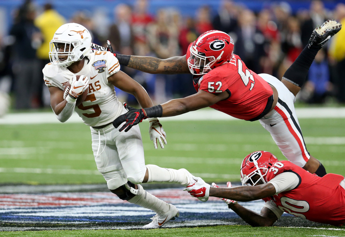 Texas Longhorns versus the Georgia Bulldogs
